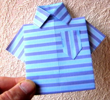 Origami : Comment faire une chemise en papier 